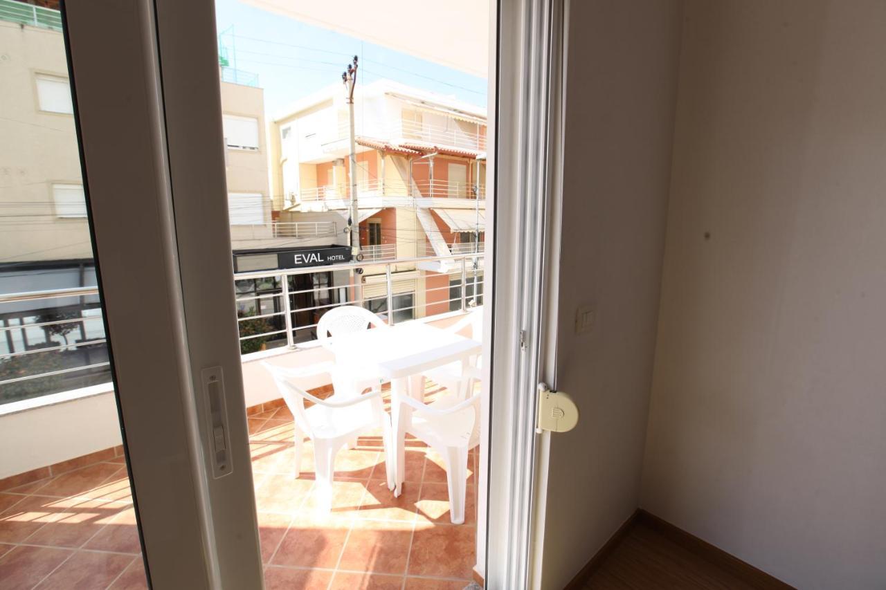 Teo Apartaments Sarande Ngoại thất bức ảnh