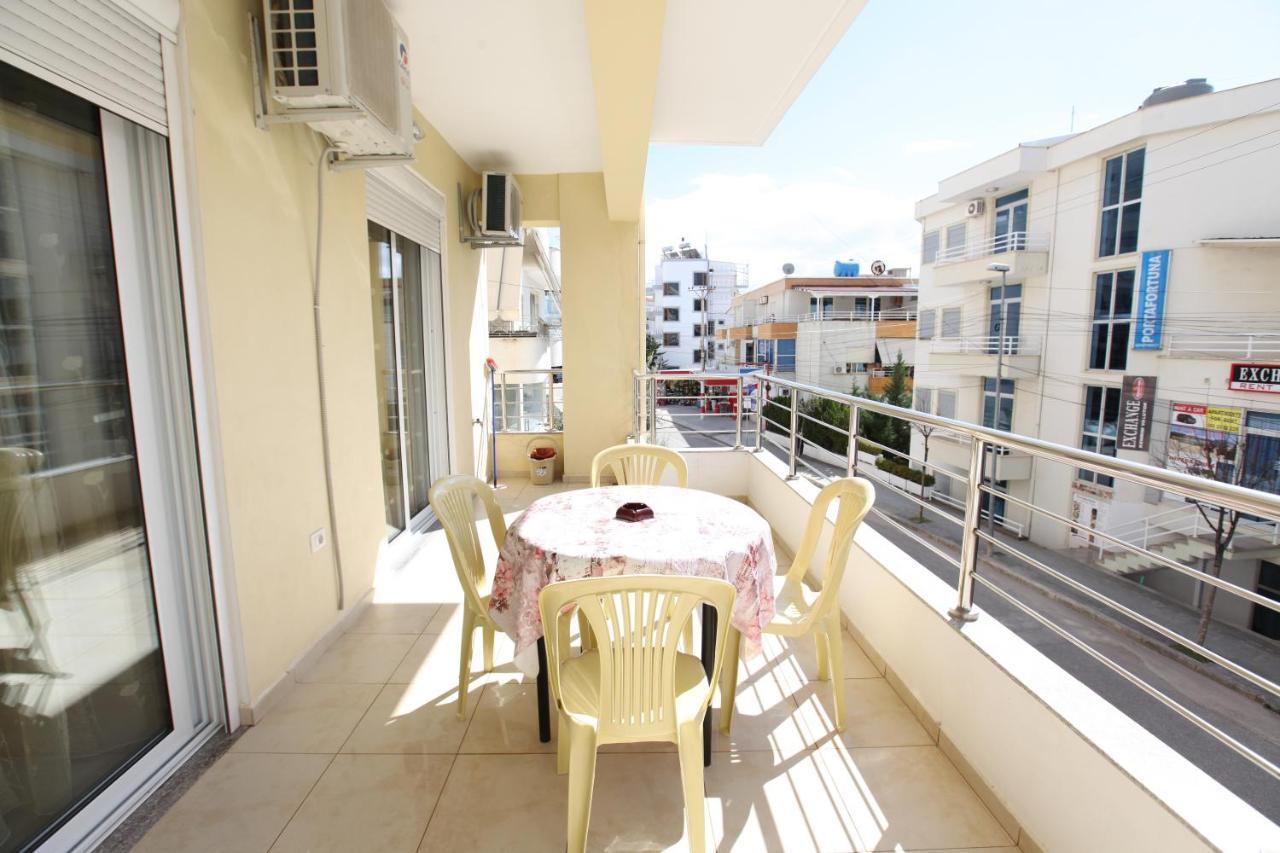 Teo Apartaments Sarande Ngoại thất bức ảnh